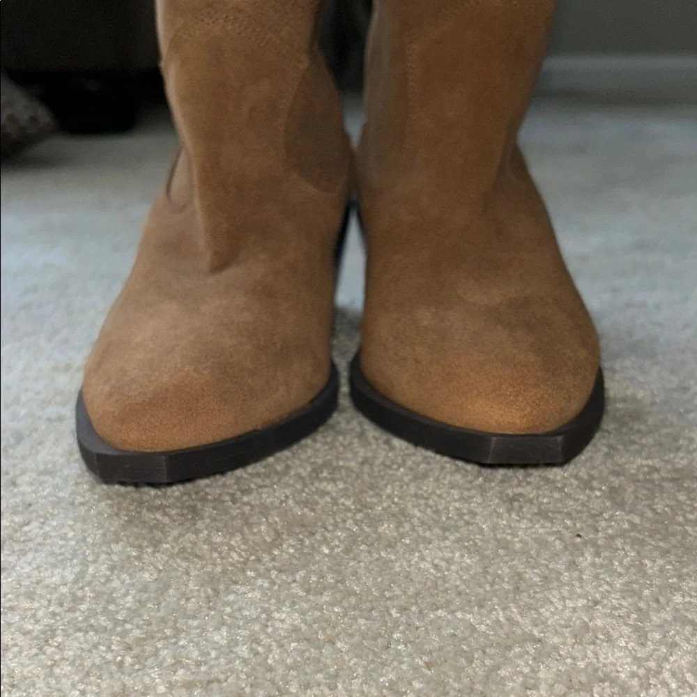 Bianco Beige Brown Heeled Suede Boots with Classic Design Size 39 - Picture 5 of 8